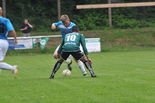 ayx爱游戏官网-主教练在战术板上是否需要规划节奏节点，教练在布置战术时讲到了常用的比赛阵型